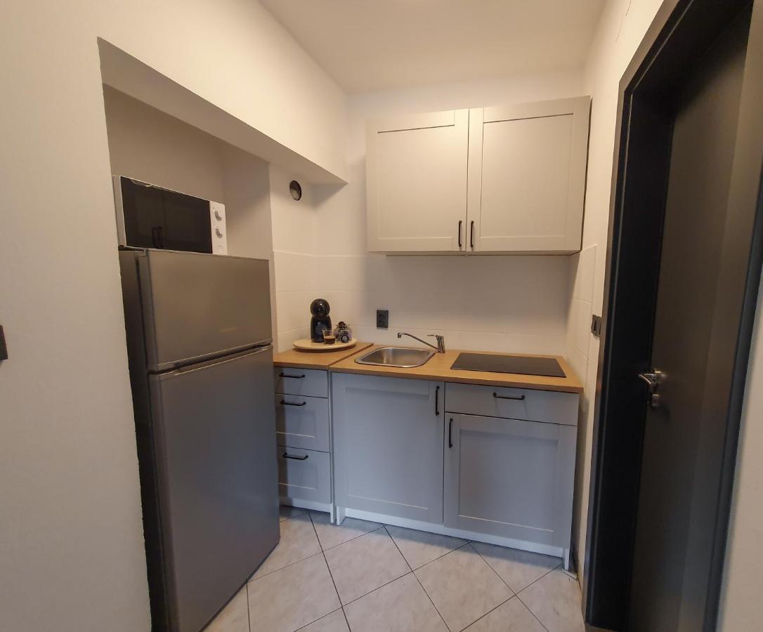 Apartments Mira บัชกา ภายนอก รูปภาพ