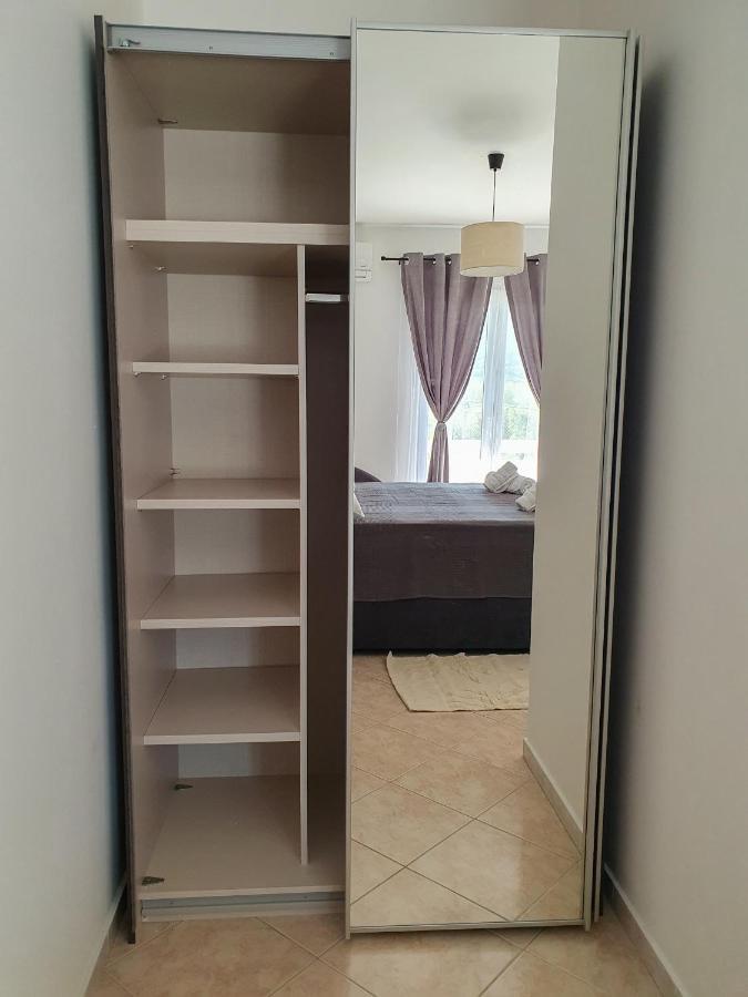 Apartments Mira บัชกา ภายนอก รูปภาพ