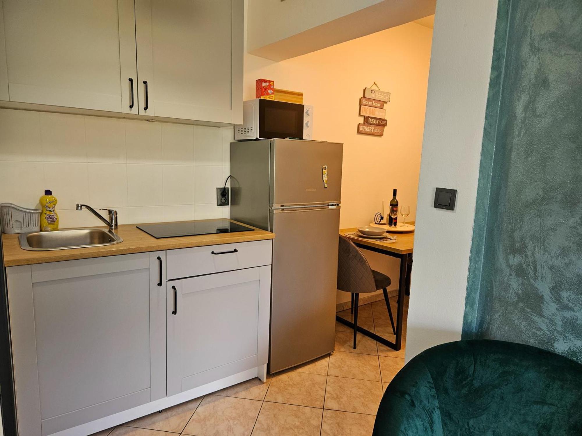 Apartments Mira บัชกา ภายนอก รูปภาพ